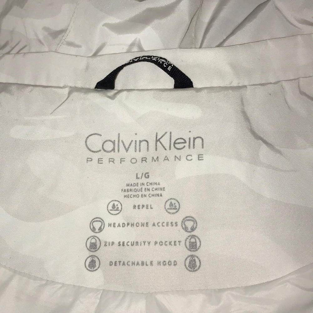 NWT Calvin Klein White Camo Rain Coat - Picture 7 of 8